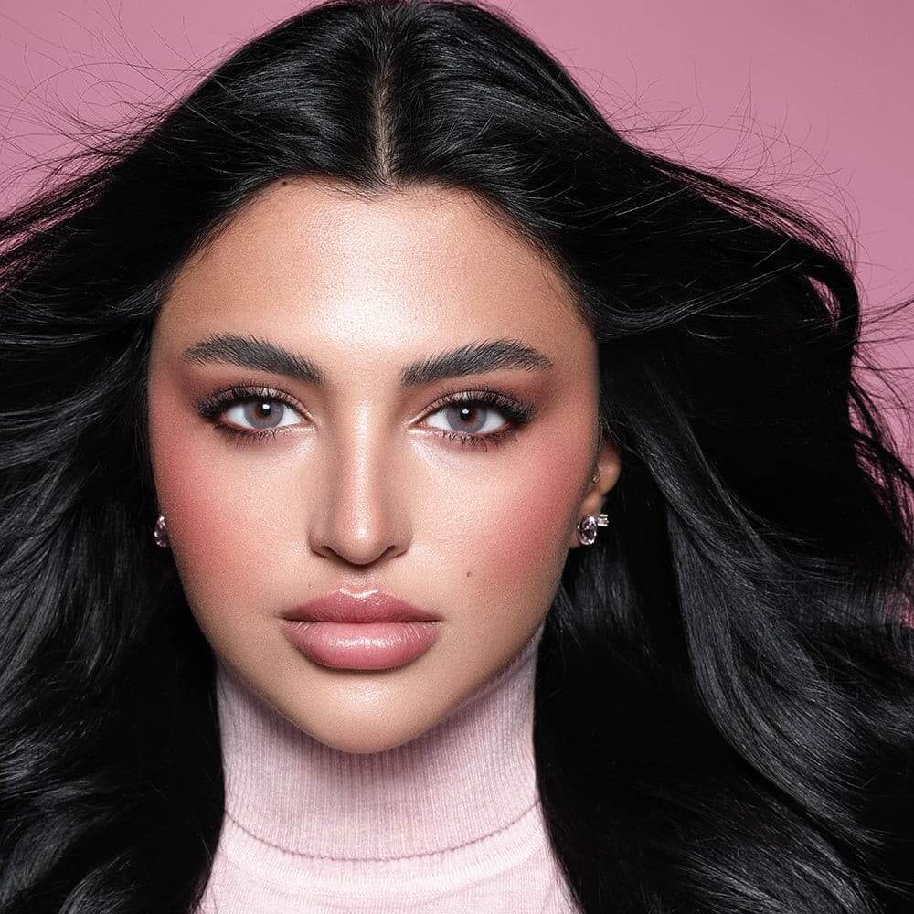 Bella Elite Cloudy Grey Contact Lenses, Bella Elite Collection, hints of blue, grey, and green, natural looking colors Bella Elite Cloudy Grey Contact Lenses, Bella Elite Collection, hints of blue, grey, and green, natural looking colors