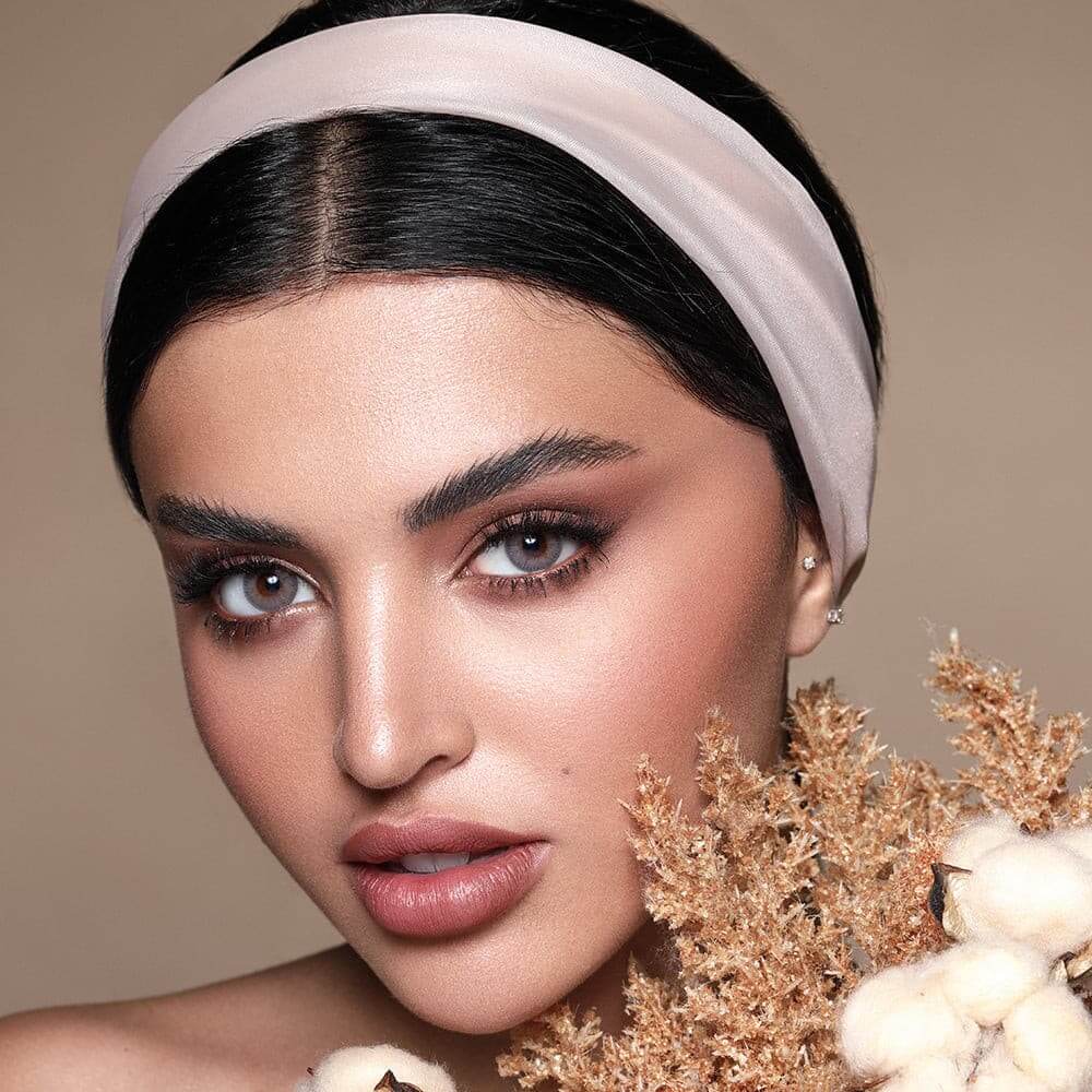 Bella Elite Contact Lenses, Gray Beige, Bella Elite Collection, gray with soft brown tones, gray and brown, light limbal ring, Colour Contact lenses