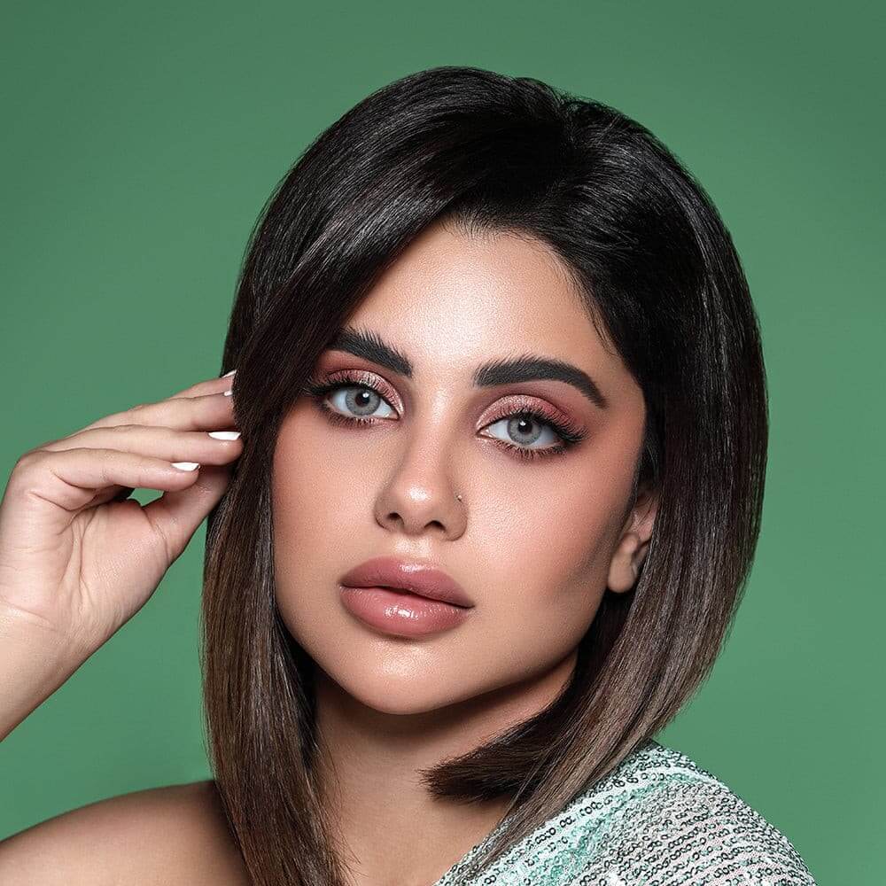 Bella Elite Contact Lenses, Gray Olive, Bella Elite Collection, pistachio base color, grey highlights, Eye color