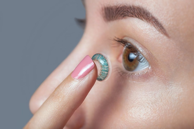 using contact lenses