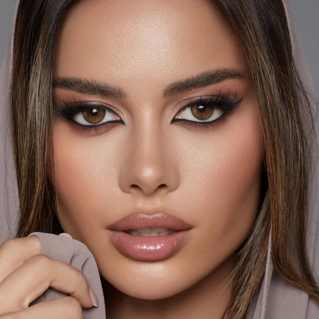 Siren Bronze Contact Lenses