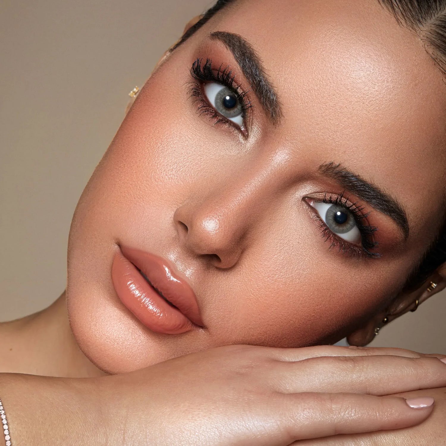 Bella Stardust DYE Monthly Contact Lenses in Misty Grayish Blue, Monthly Wear, Model wearing Bella Stardust DYE Monthly Contact Lenses 